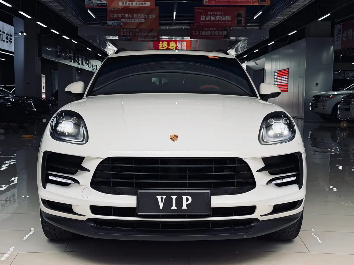 Porsche Macan 2018 Macan 2.0T фото 2