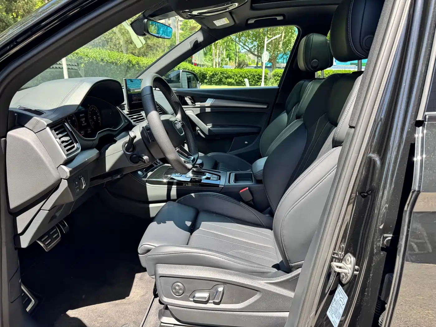 Audi Q5L 2025 45 TFSI Luxury Dynamic фото 8