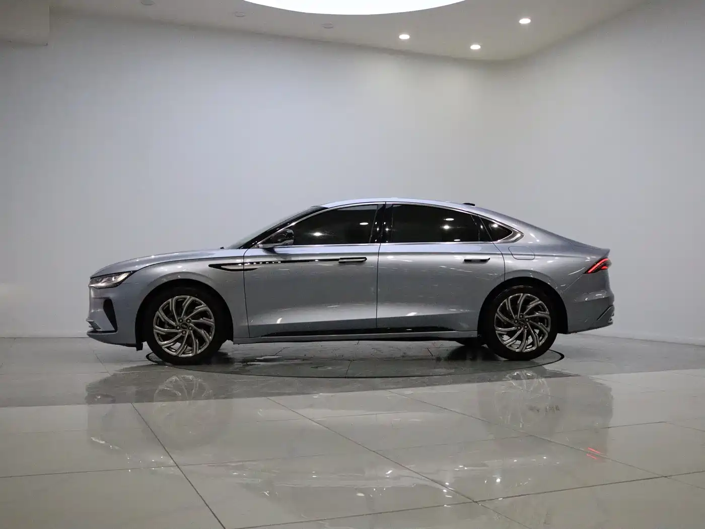 LINCOLN Z