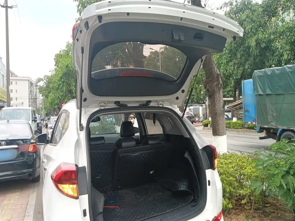Hyundai Tucson 2015 1.6T Dual Clutch 2WD Smart фото 19