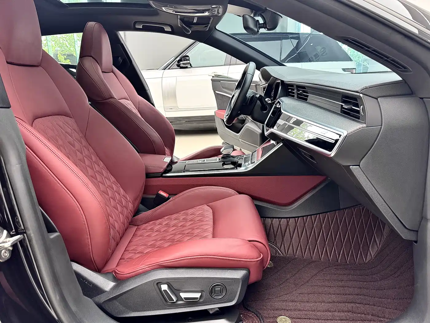 AUDI A7L