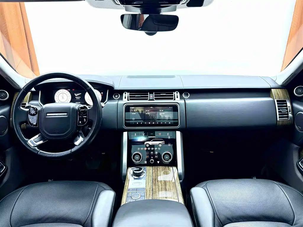 Фото 9 - Land Rover Range Rover