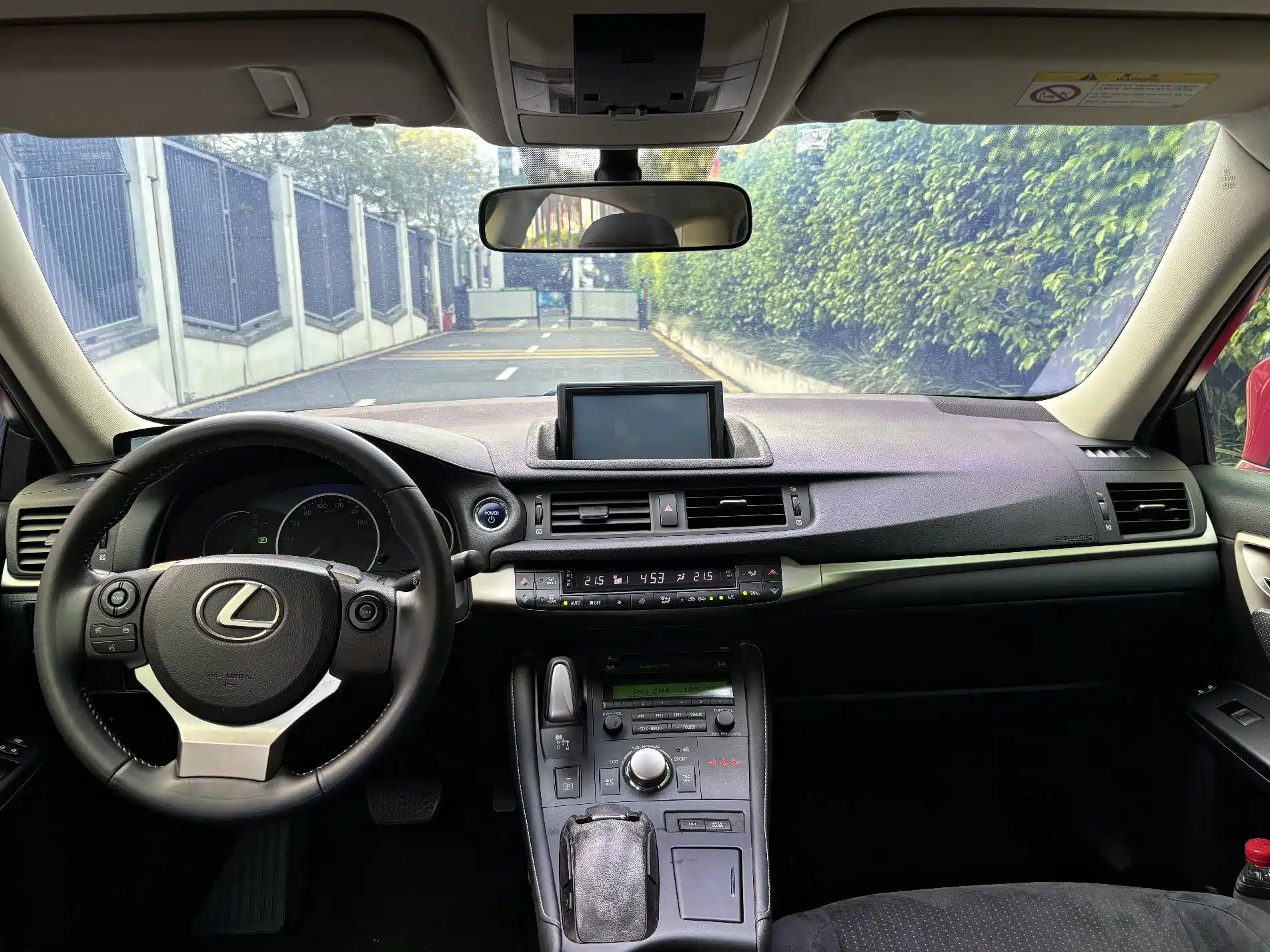 Фото 9 - Lexus CT