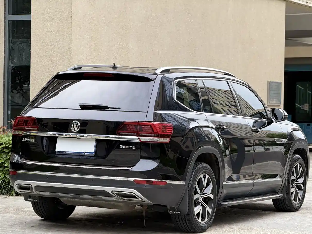 Volkswagen Teramont 2019 330TSI 2WD Luxury China VI фото 8