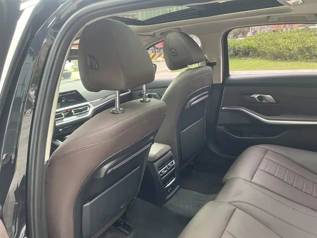 BMW 3 Series 2021 Facelift 325Li M Sport Package фото 19