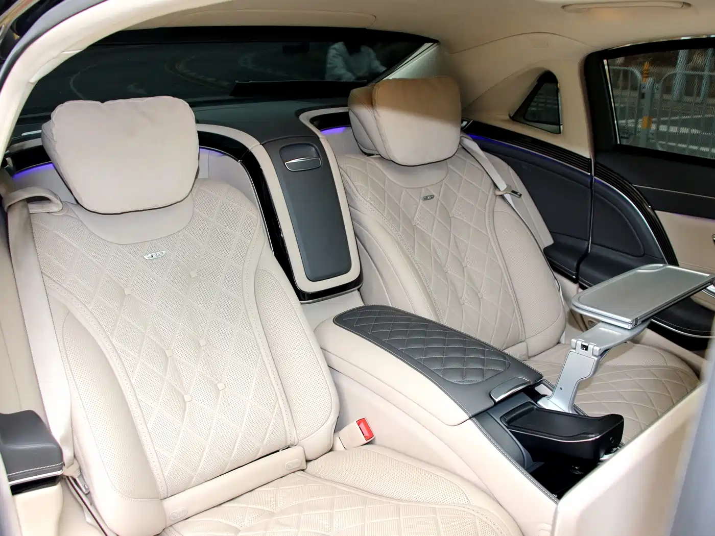 Mercedes-Benz Maybach S-Class 2018 Model S 680 фото 19