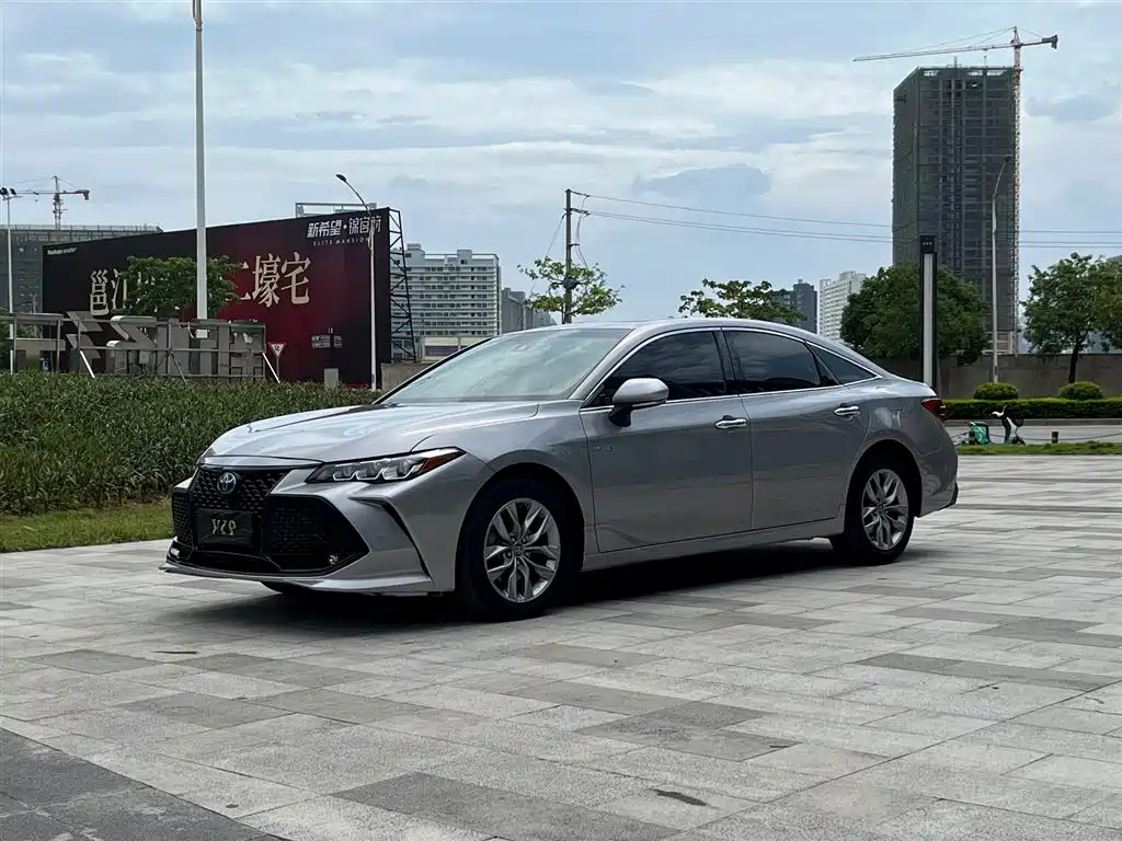 Toyota Avalon 2019 Hybrid 2.5L Luxury Edition China V