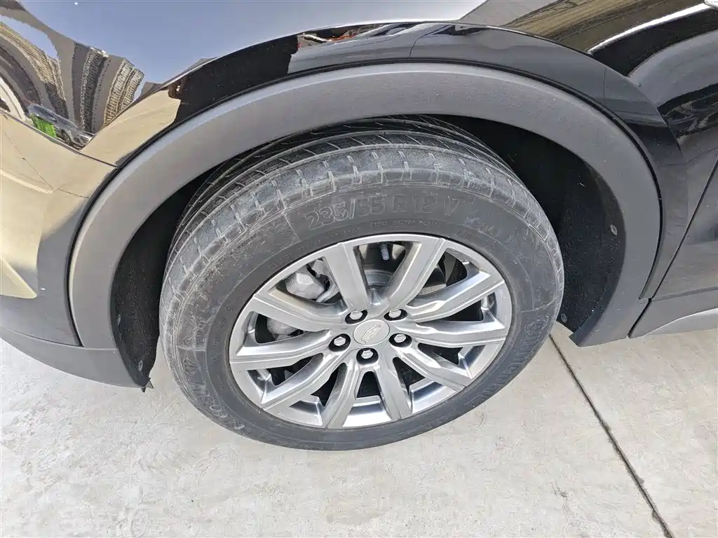 Cadillac XT4 2022 28T FWD Luxury фото 24