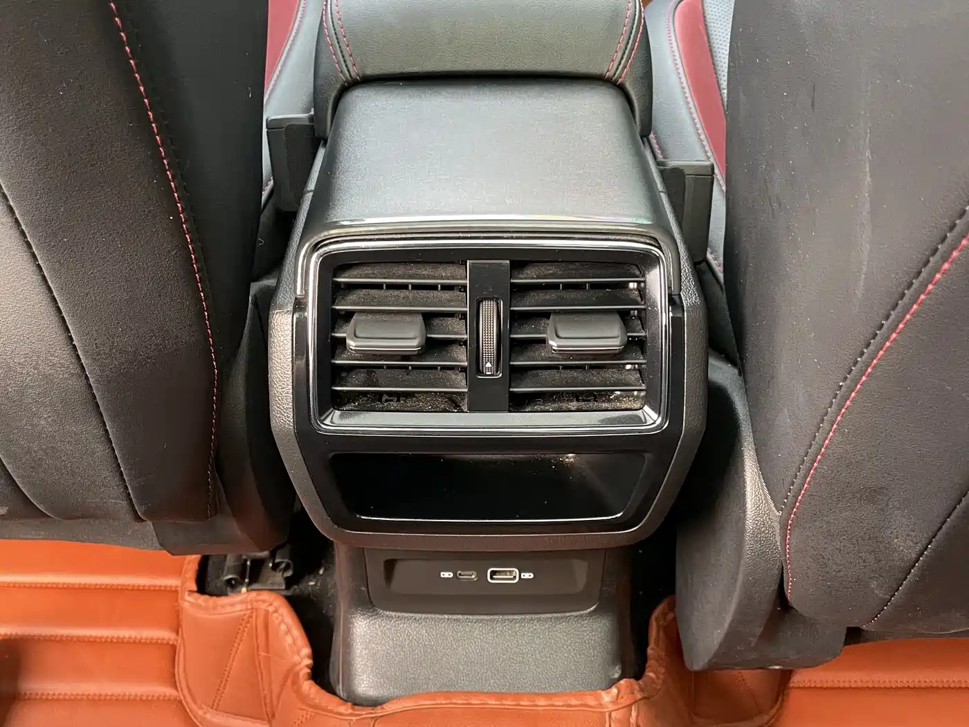 Škoda Karoq 2023 TSI280 Luxury Edition фото 18