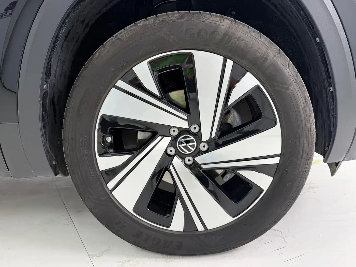 Volkswagen Teramont 2023 380TSI AWD Premium Luxury Edition фото 4