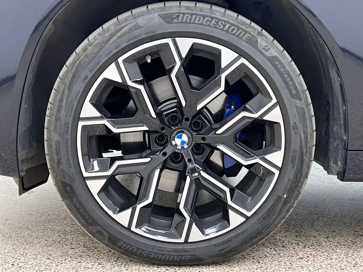 BMW X3 2025 xDrive30L Premium M Sport Package фото 9
