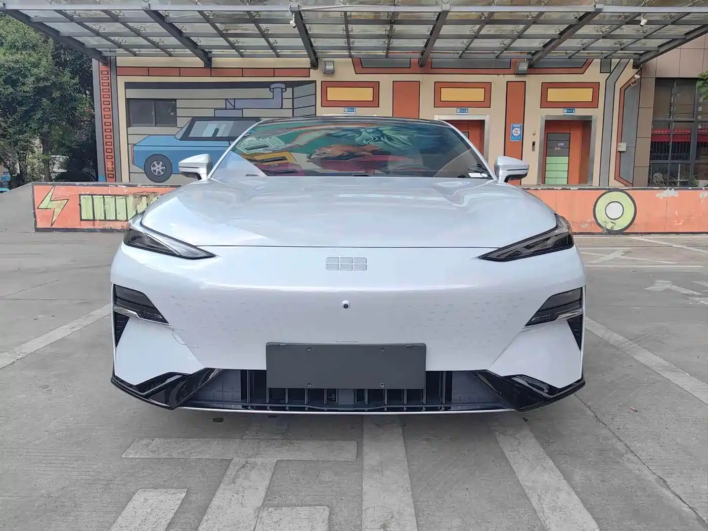 Geely Galaxy Galaxy E8 2024 665km RWD Starship Voyager Edition фото 2