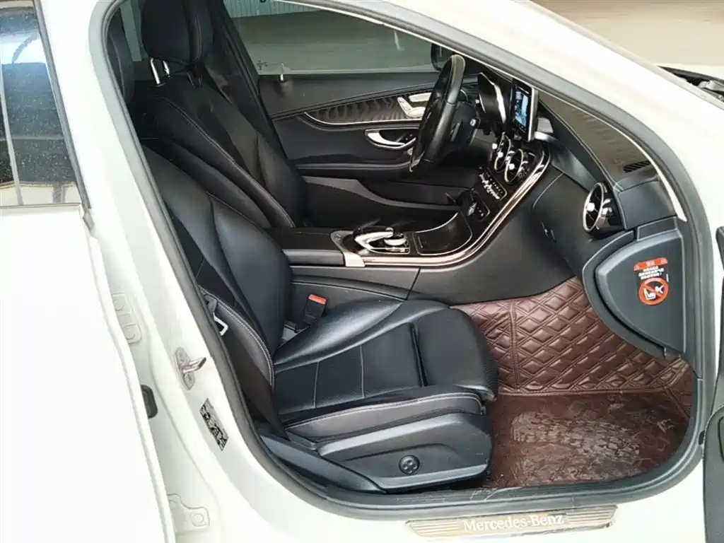 Mercedes-Benz C-Class 2018 C 200 L Sport Edition фото 25