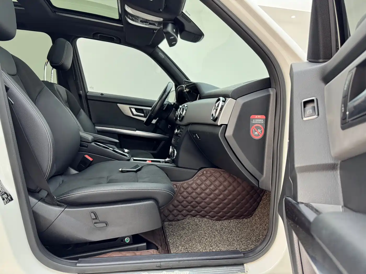 Mercedes-Benz GLK-Class 2015 GLK 300 4MATIC Fashion Ultimate Edition фото 19