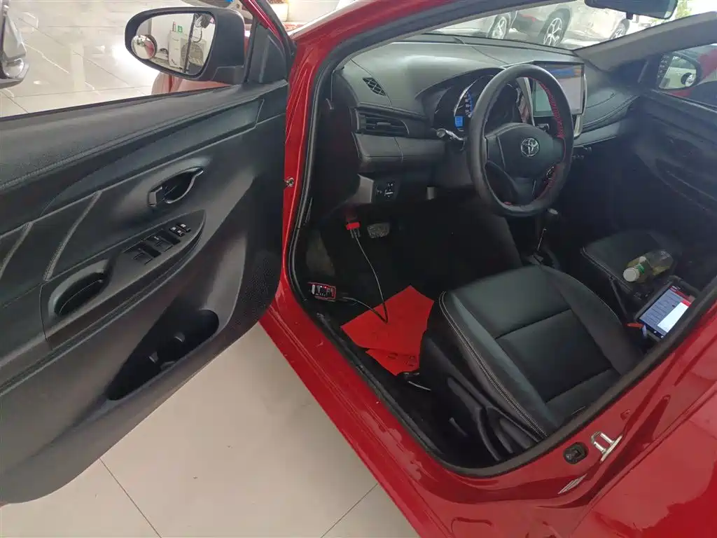 Toyota Vios FS 2017 1.5L CVT Fengchi Edition фото 12