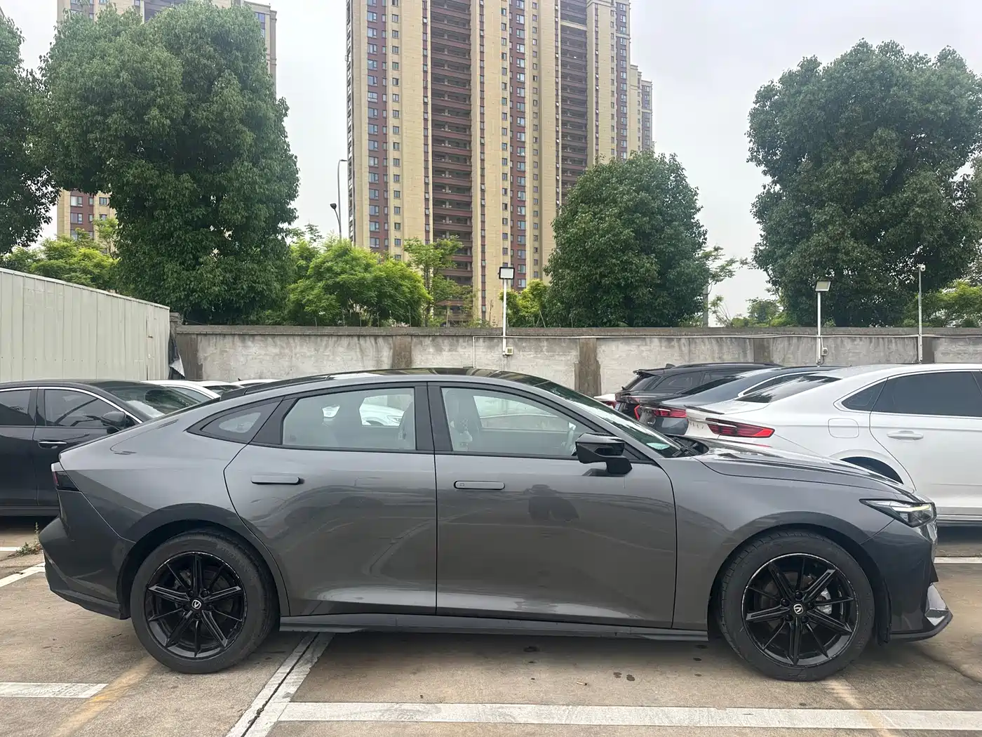 CHANGAN UNI-V