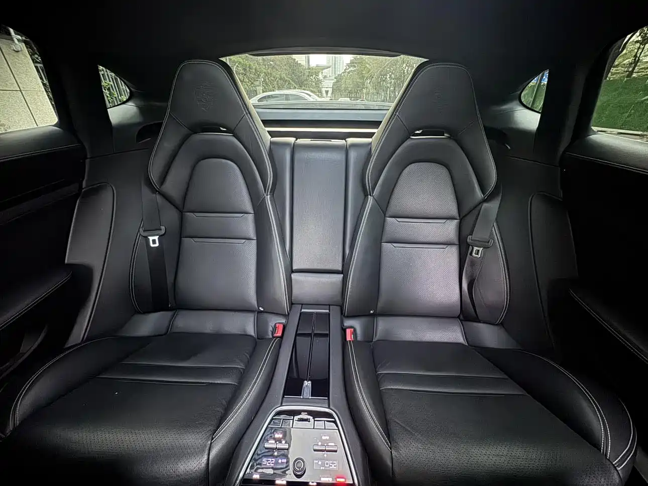 Porsche Panamera 2020 Panamera 10th Anniversary Edition 2.9T фото 28