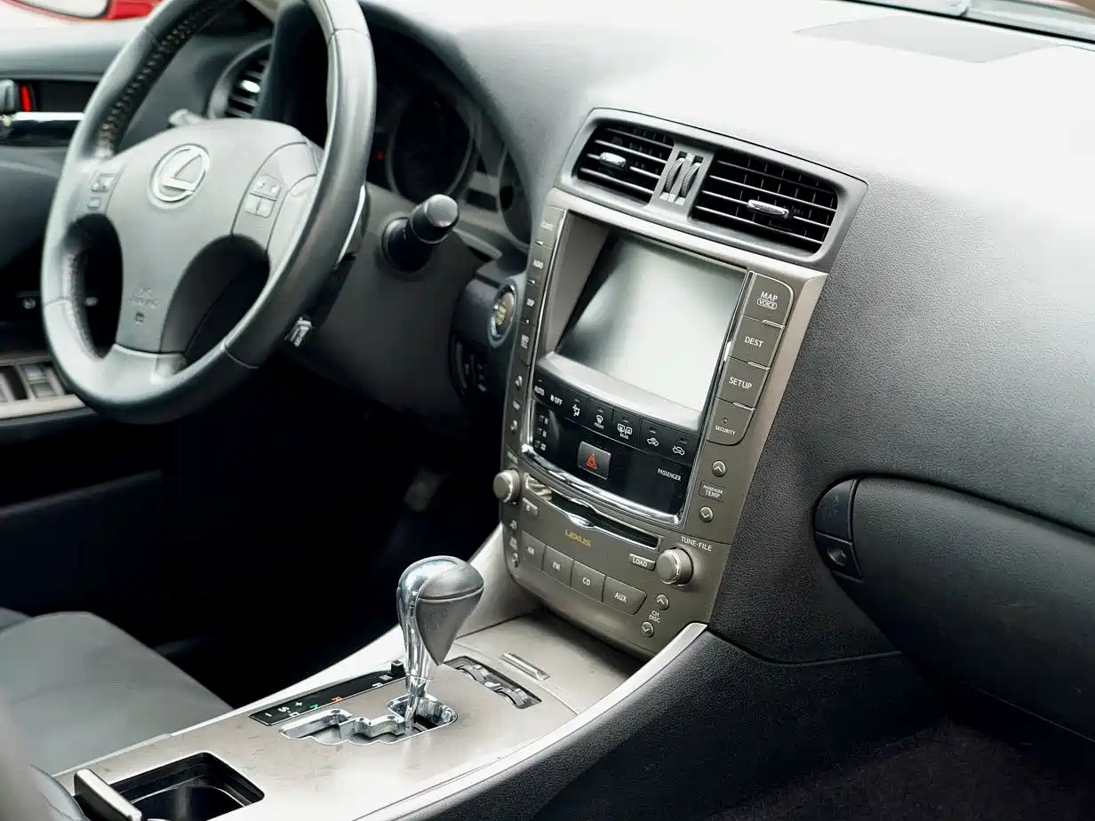 Lexus IS 2009 300 Dynamic Edition фото 19