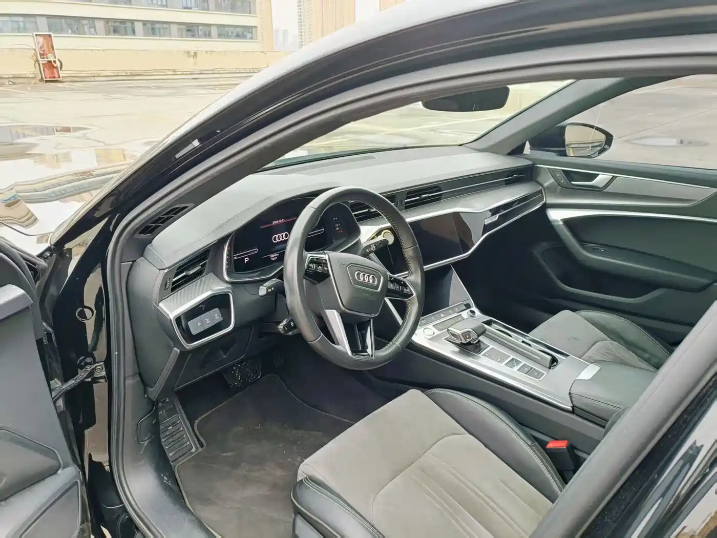 Audi A6L 2019 40 TFSI Luxury Dynamic фото 4