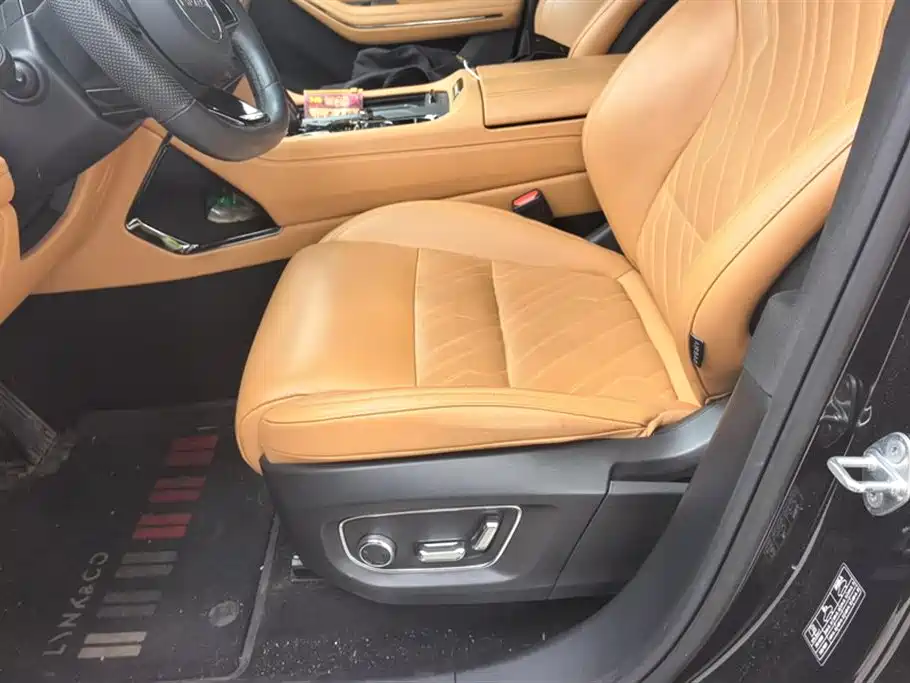 Lynk & Co 09 2021 2.0T Halo 6-Seater фото 9