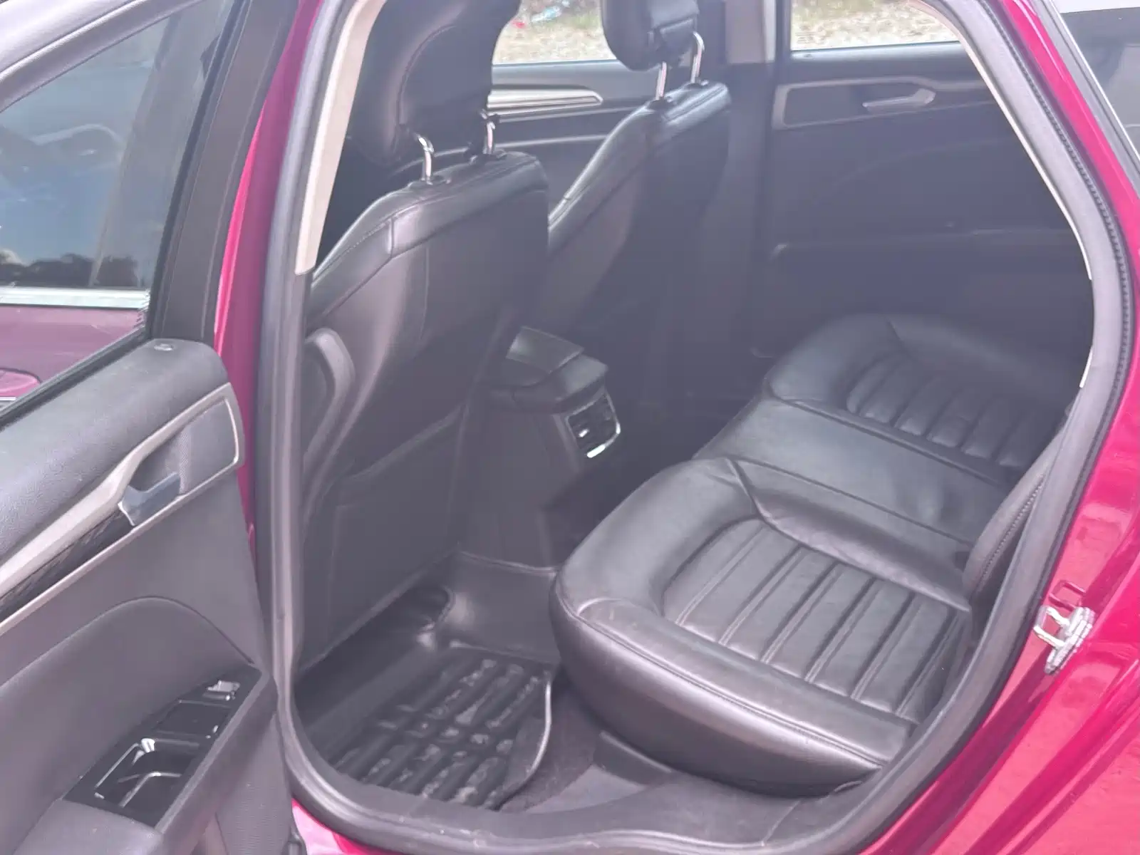 Photo 6 - Ford Mondeo