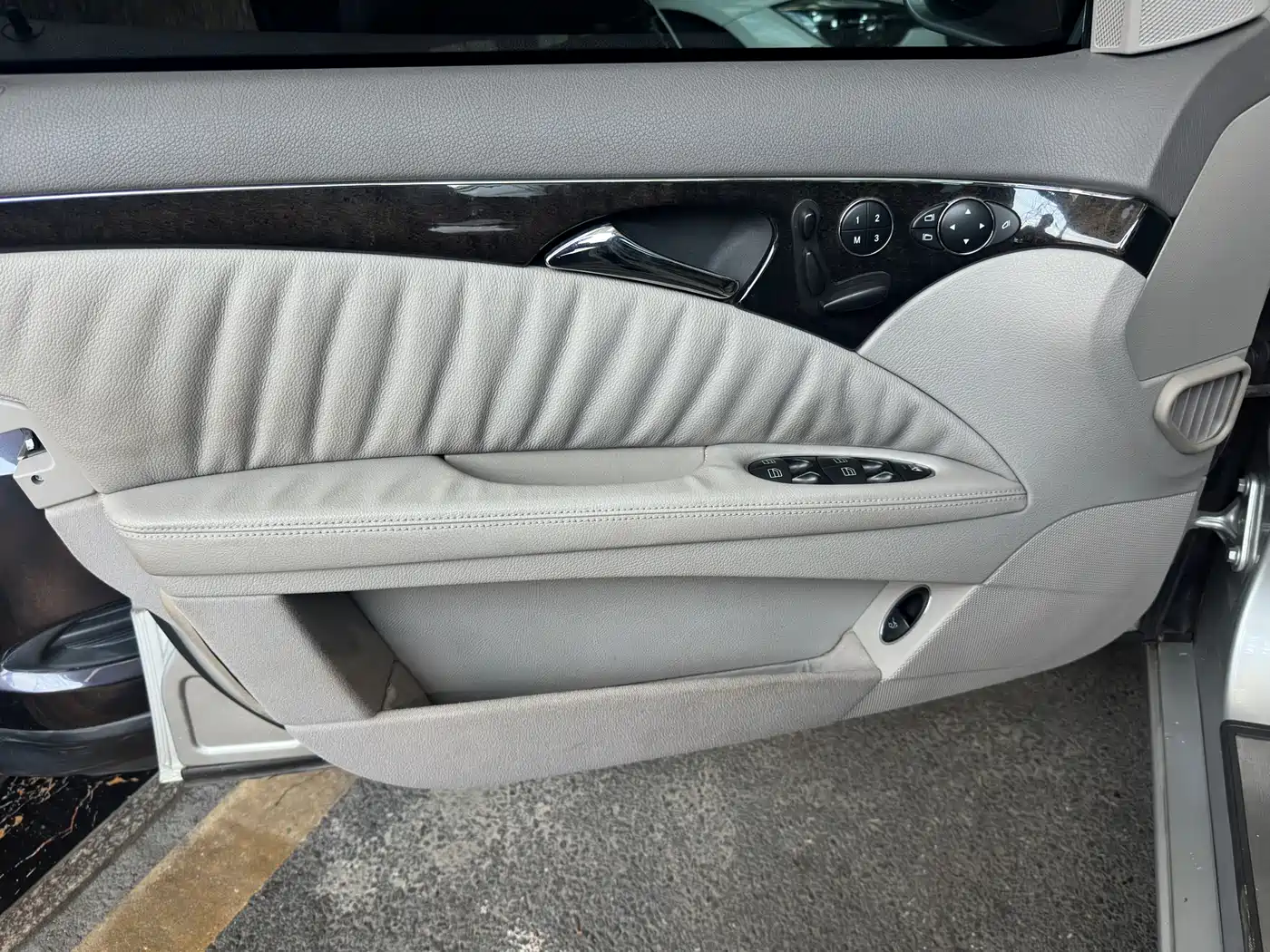 Mercedes-Benz E-Class (Import) 2004 E 240 фото 15