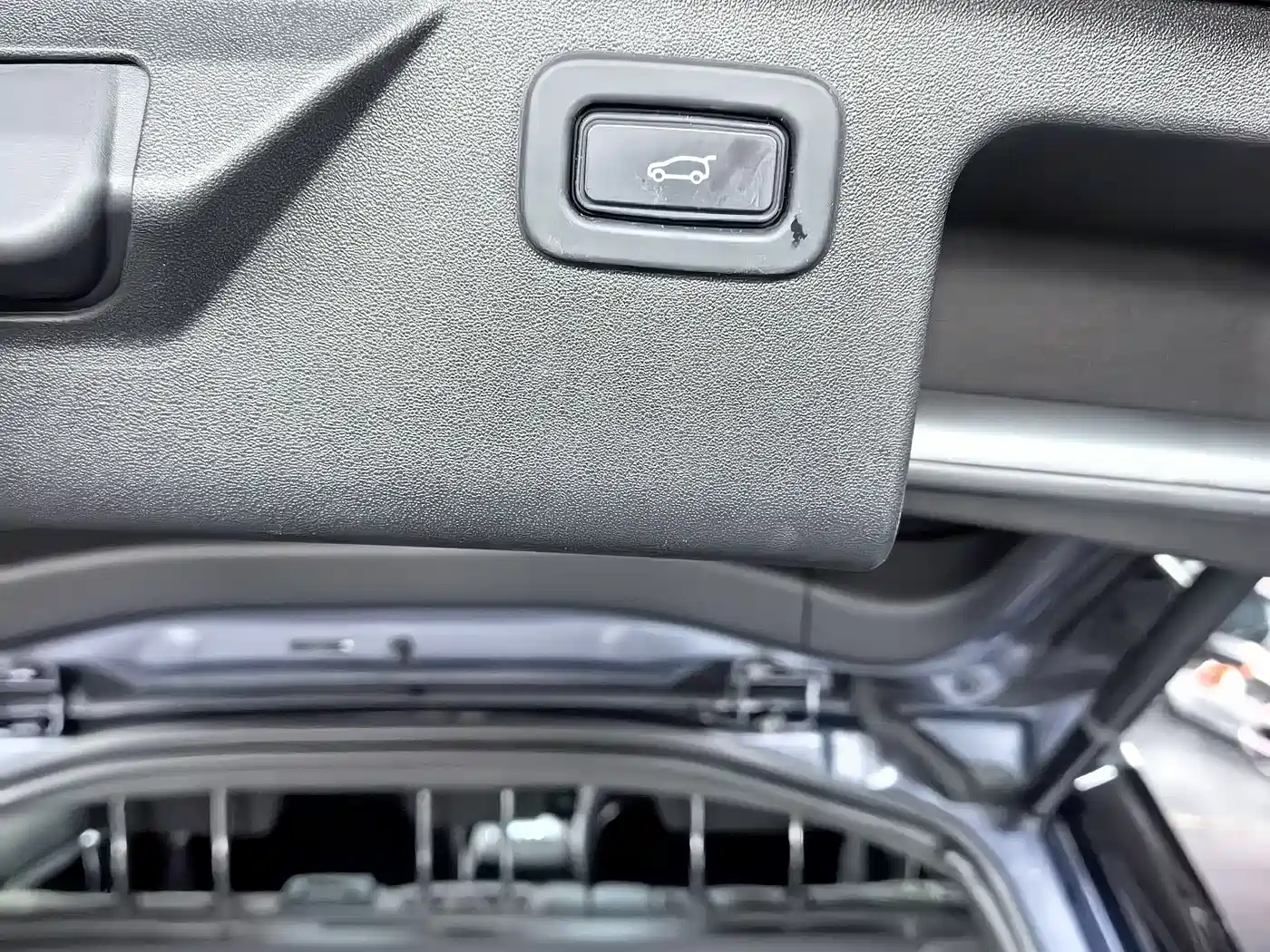 LAND ROVER DISCOVER SPORTS