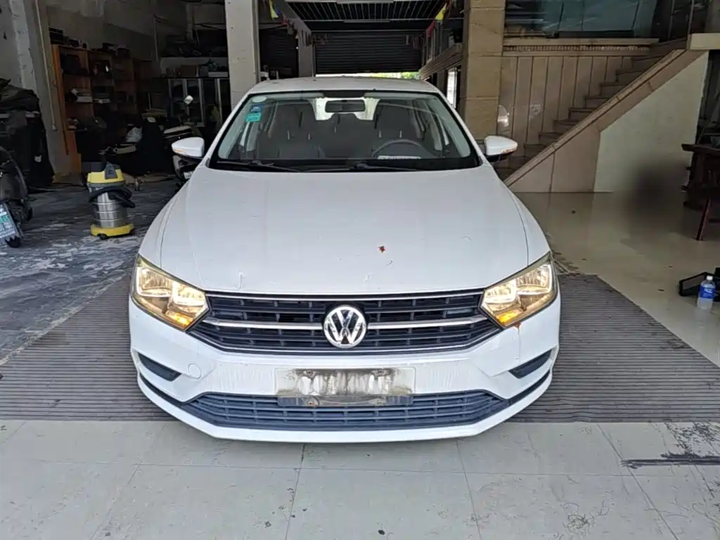 Volkswagen Bora 2016 Model 1.6L Automatic Fashion фото 3