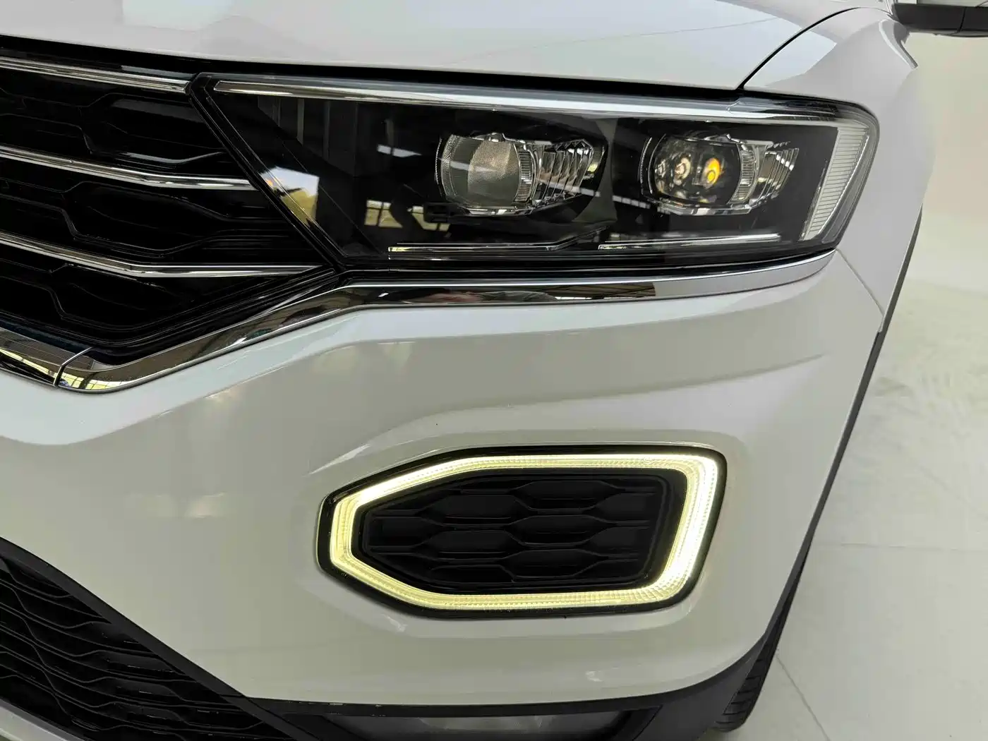 Volkswagen T-ROC 2022 280TSI DSG 2WD Comfort PLUS фото 7