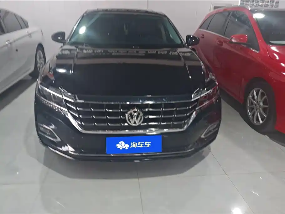 Volkswagen Passat 2019 Model 330TSI Luxury Edition China V фото 2