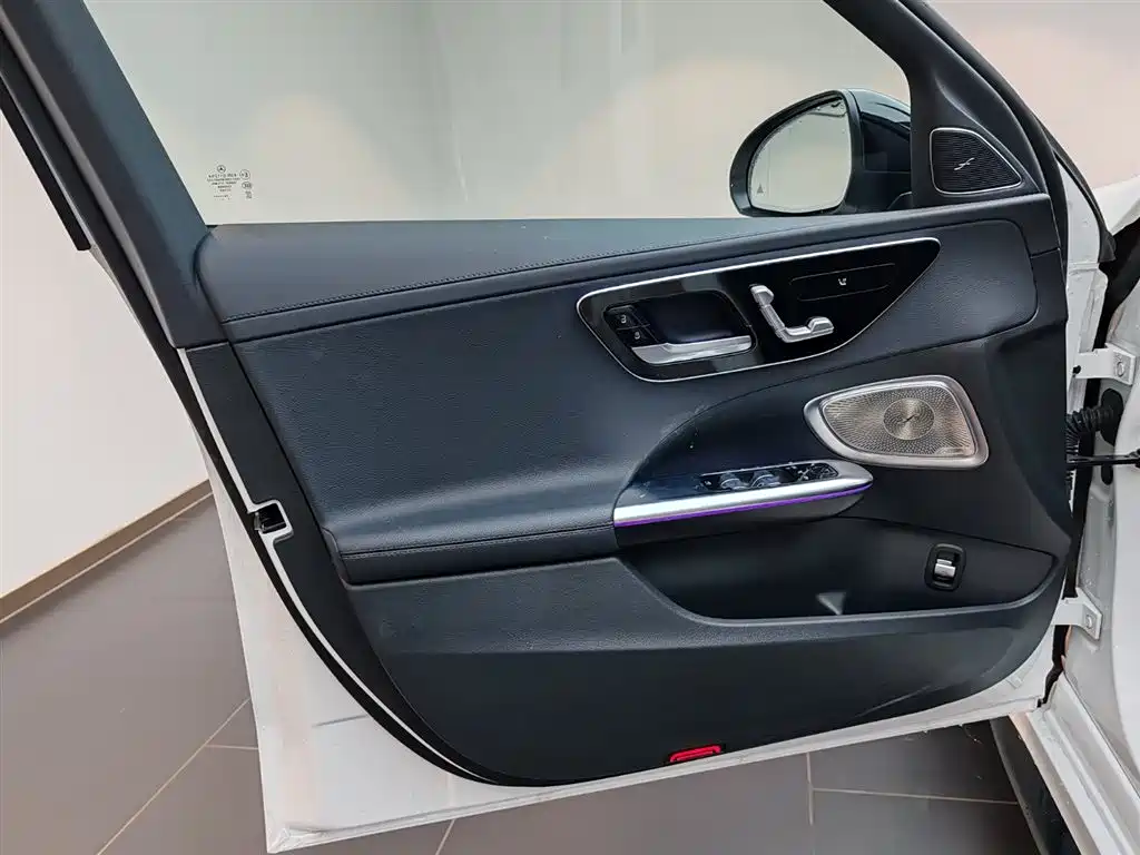 Mercedes-Benz C-Class 2024 Facelift C 260 L Moonlight Sport фото 9