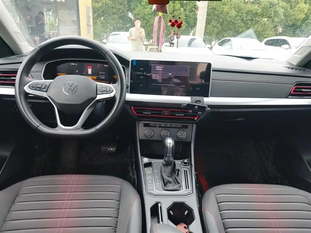 Volkswagen Lavida 2023 280TSI DSG Starlight Comfort Edition фото 10