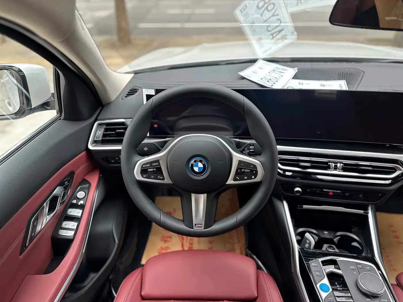 BMW i3 2024 eDrive 35 L фото 3