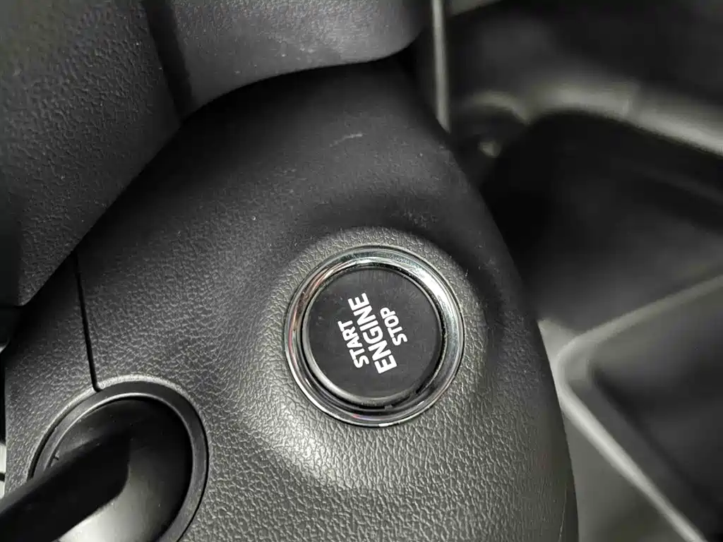 Škoda Karoq 2022 TSI280 Smart Brilliance Edition фото 4
