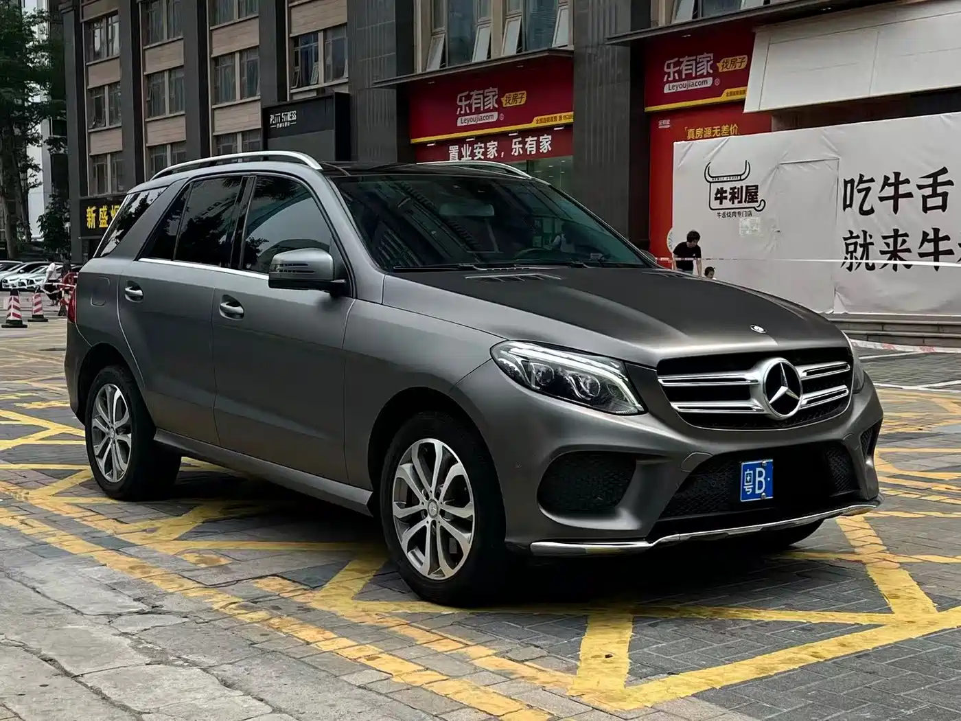 Mercedes-Benz GLE 2016 GLE 320 4MATIC Dynamic фото 3