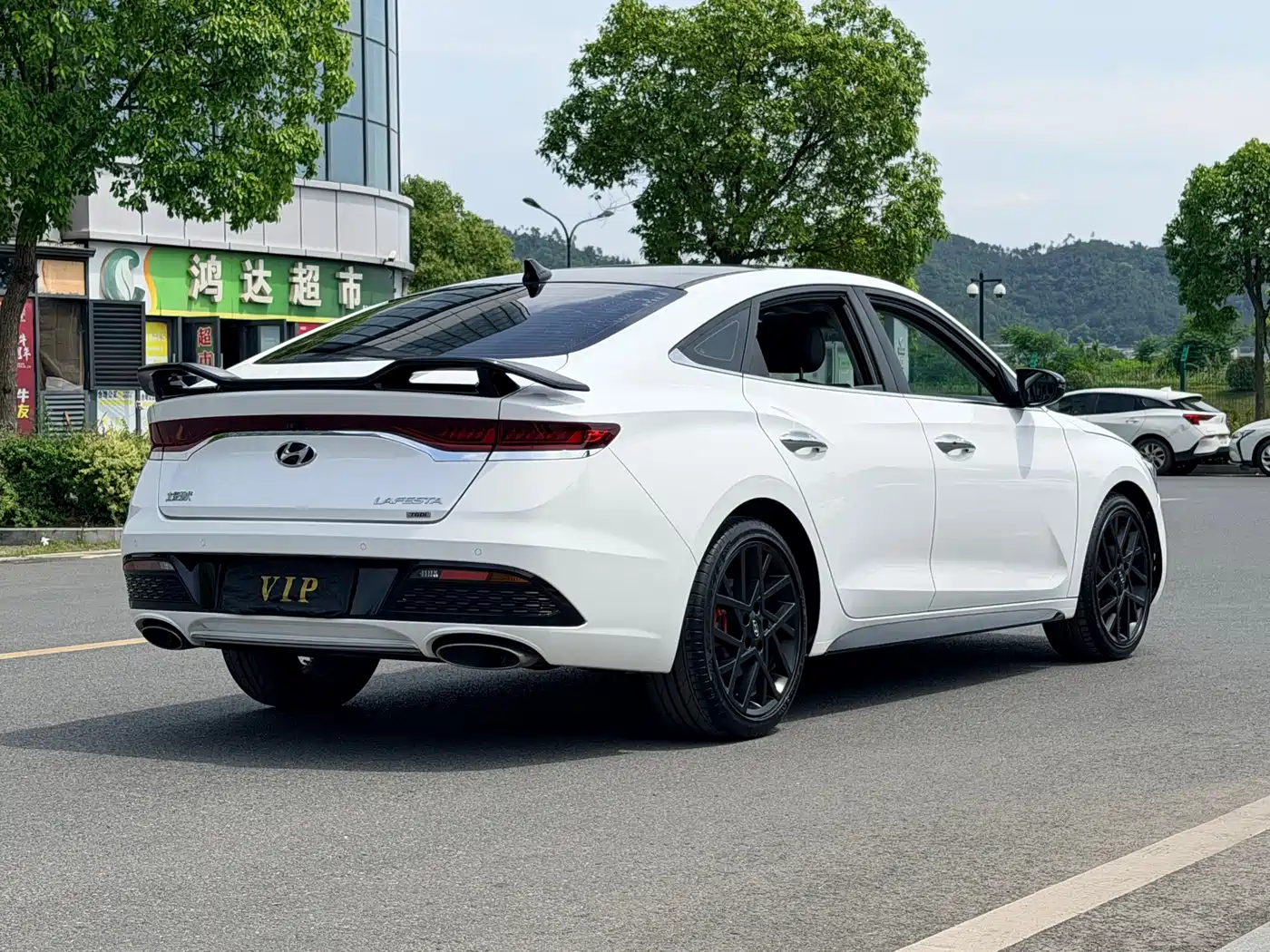 Hyundai Fista 2021 280TGDi Luxury Sport Dynamic Edition фото 4