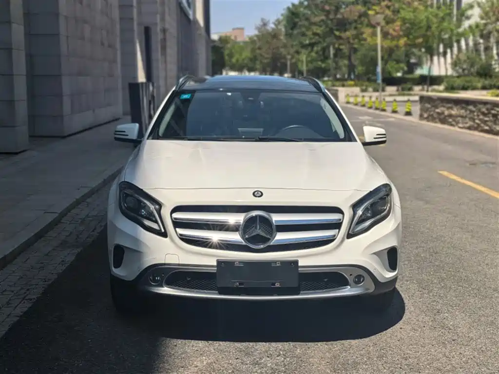 Mercedes-Benz GLA 2016 GLA 200 Dynamic фото 5