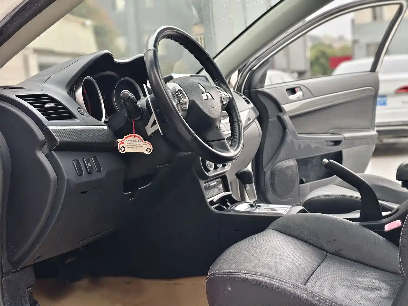 Mitsubishi Lancer EX 2012 Zhishang 1.8L CVT Luxury фото 9