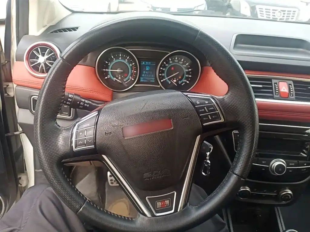 Haval H1 2015 1.5L Manual Urban фото 11