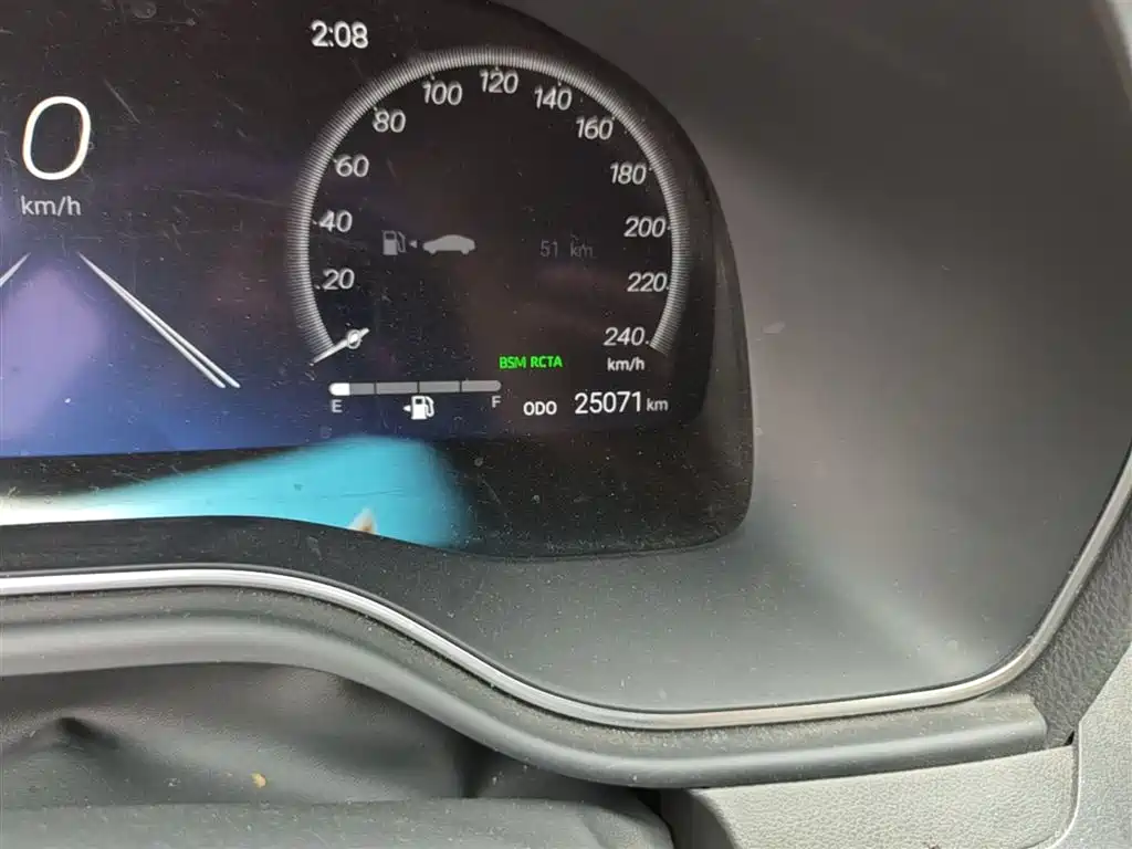 Toyota Avalon 2023 2.0L XLE Premium Edition фото 19
