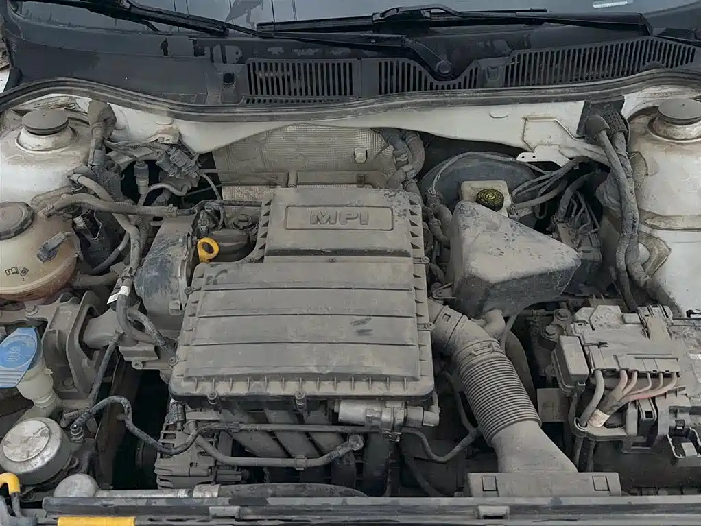 Volkswagen Lavida 2019 Lavida Start 1.5L Manual Trend (China VI) фото 16