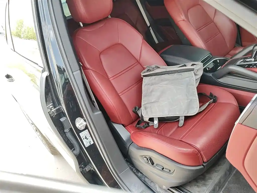 Porsche Cayenne New Energy 2023 Cayenne E-Hybrid 2.0T фото 25