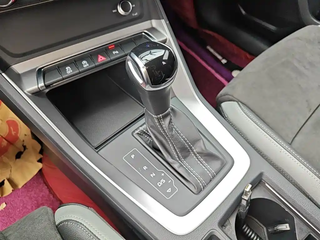 Audi Q3 2019 35 TFSI Progressive Sport фото 14