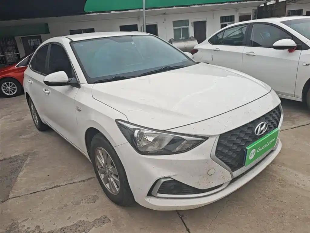 Hyundai Elantra 2018 1.6L Automatic Pleasing Edition GL China VI фото 22