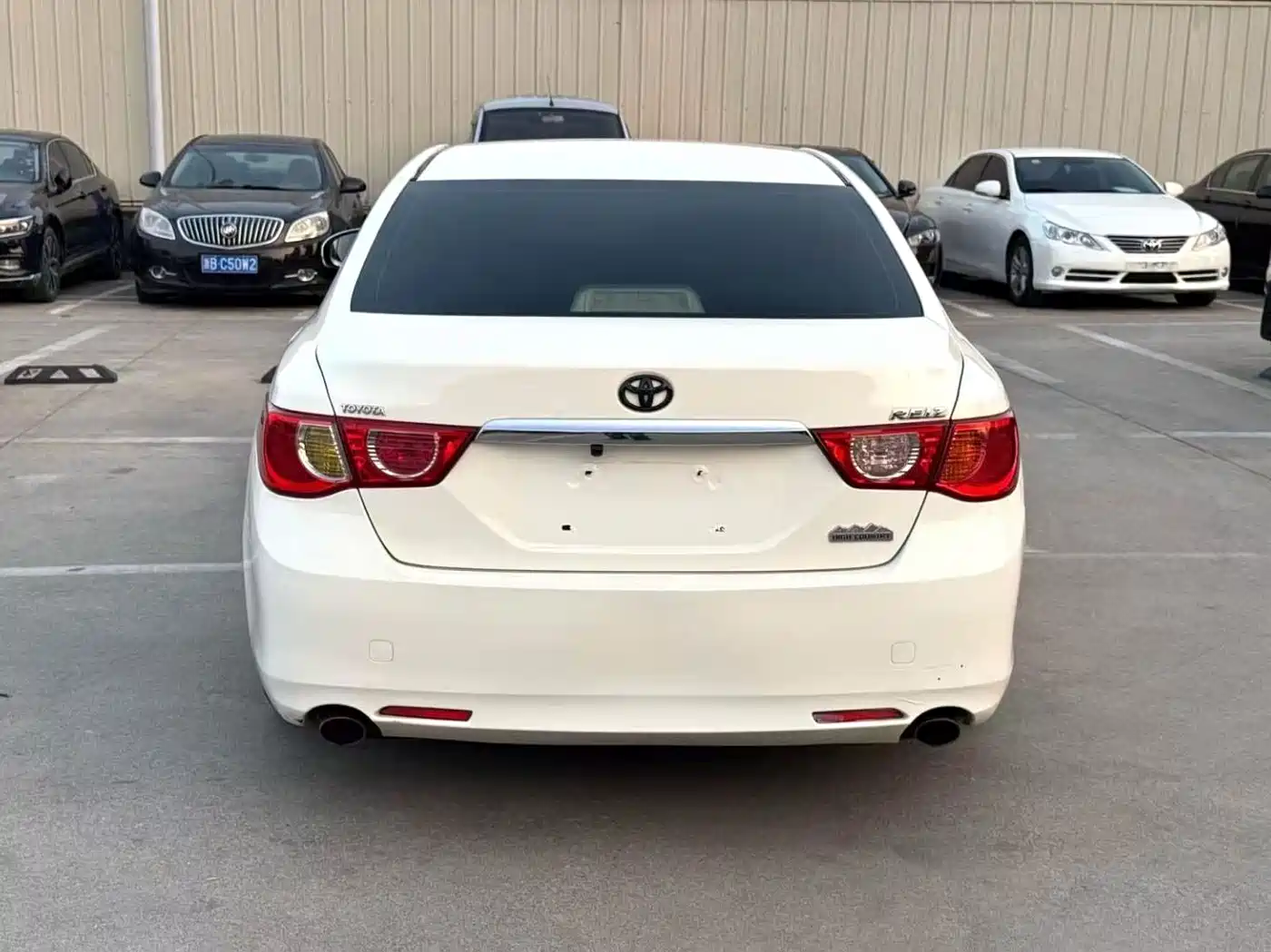 Toyota Reiz 2010 2.5S Elegance Elite Edition фото 5