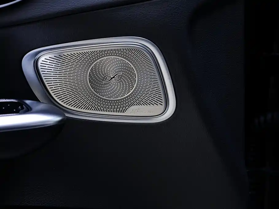 Mercedes-Benz GLC 2024 Facelift GLC 300 L 4MATIC Sport 5-seater фото 25