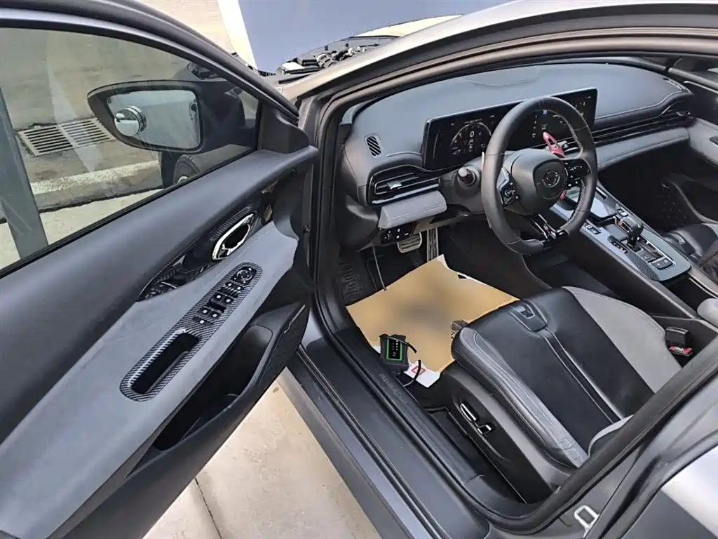 GAC Trumpchi Trumpchi Emkoo 2023 400T Automatic R PRO фото 13