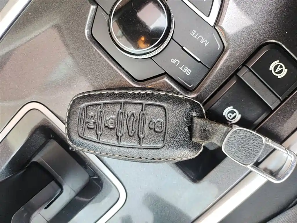 Haval H6 2018 Sport Edition 1.5T Automatic 2WD Elite China V фото 9