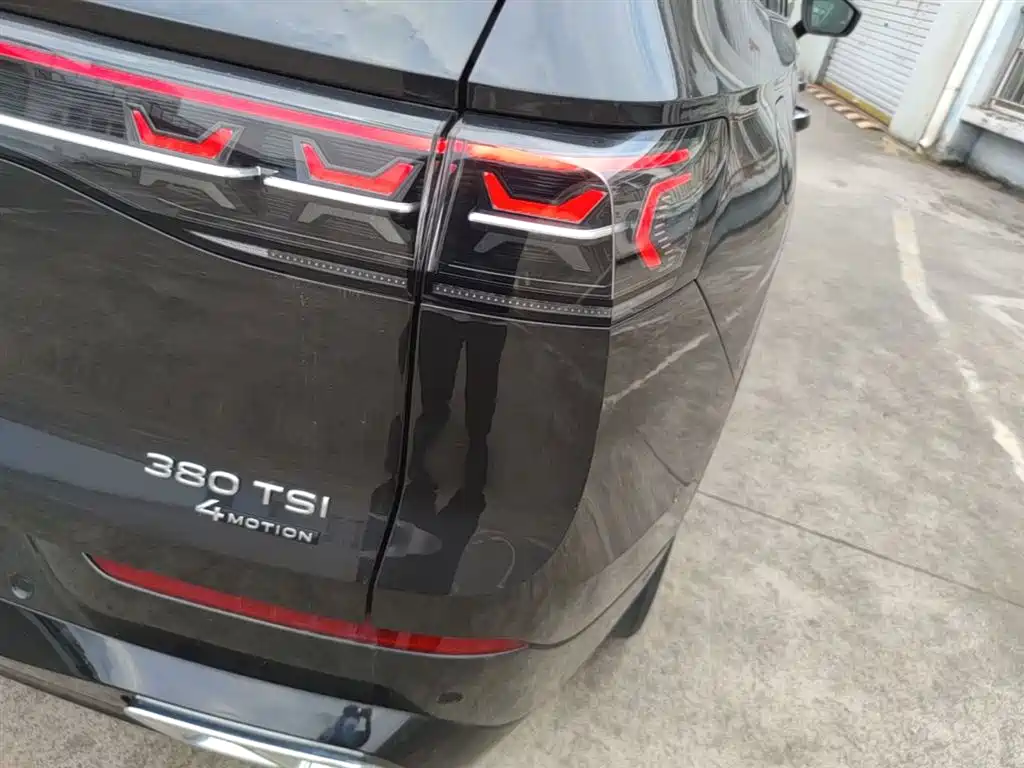 Volkswagen Talagon 2023 380TSI 4WD R-Line Touring Edition фото 8