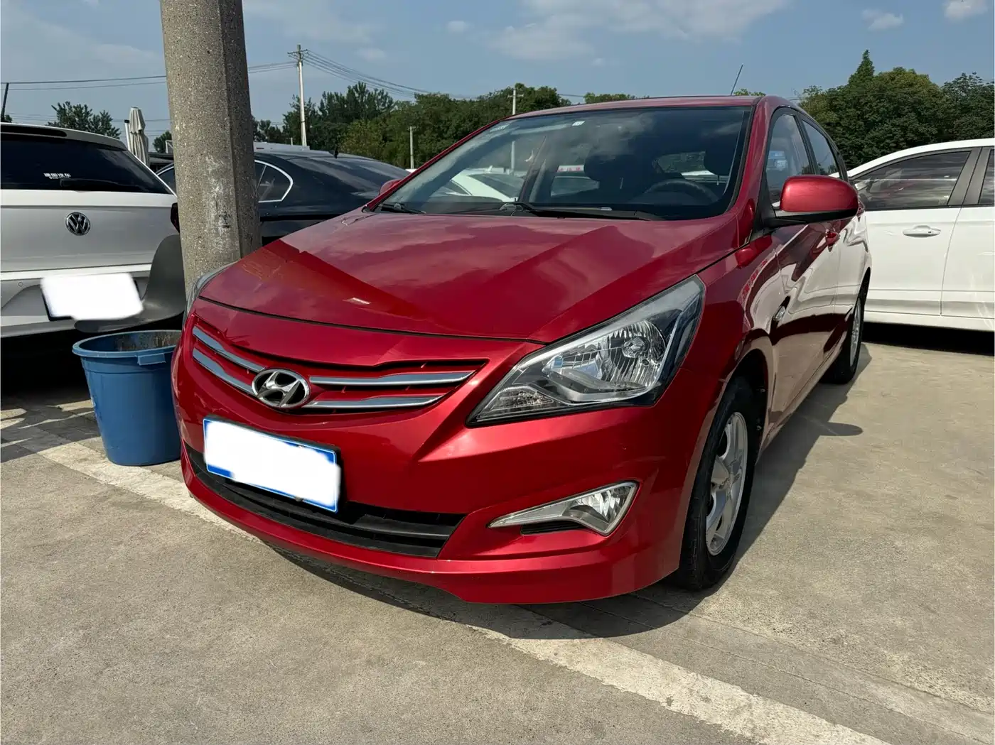 Hyundai Reina 2014 1.4L Manual GLX
